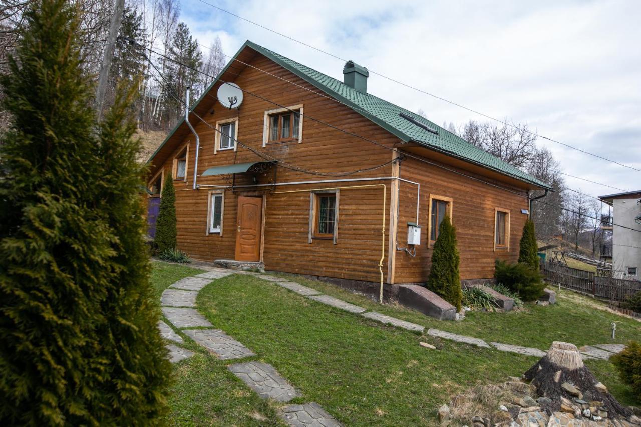 "Анастасія" Yaremche Luaran gambar